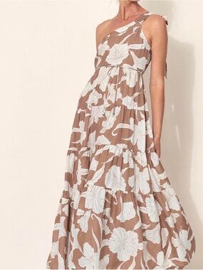 Kivari Cleo Floral One-Shoulder Maxi Dress